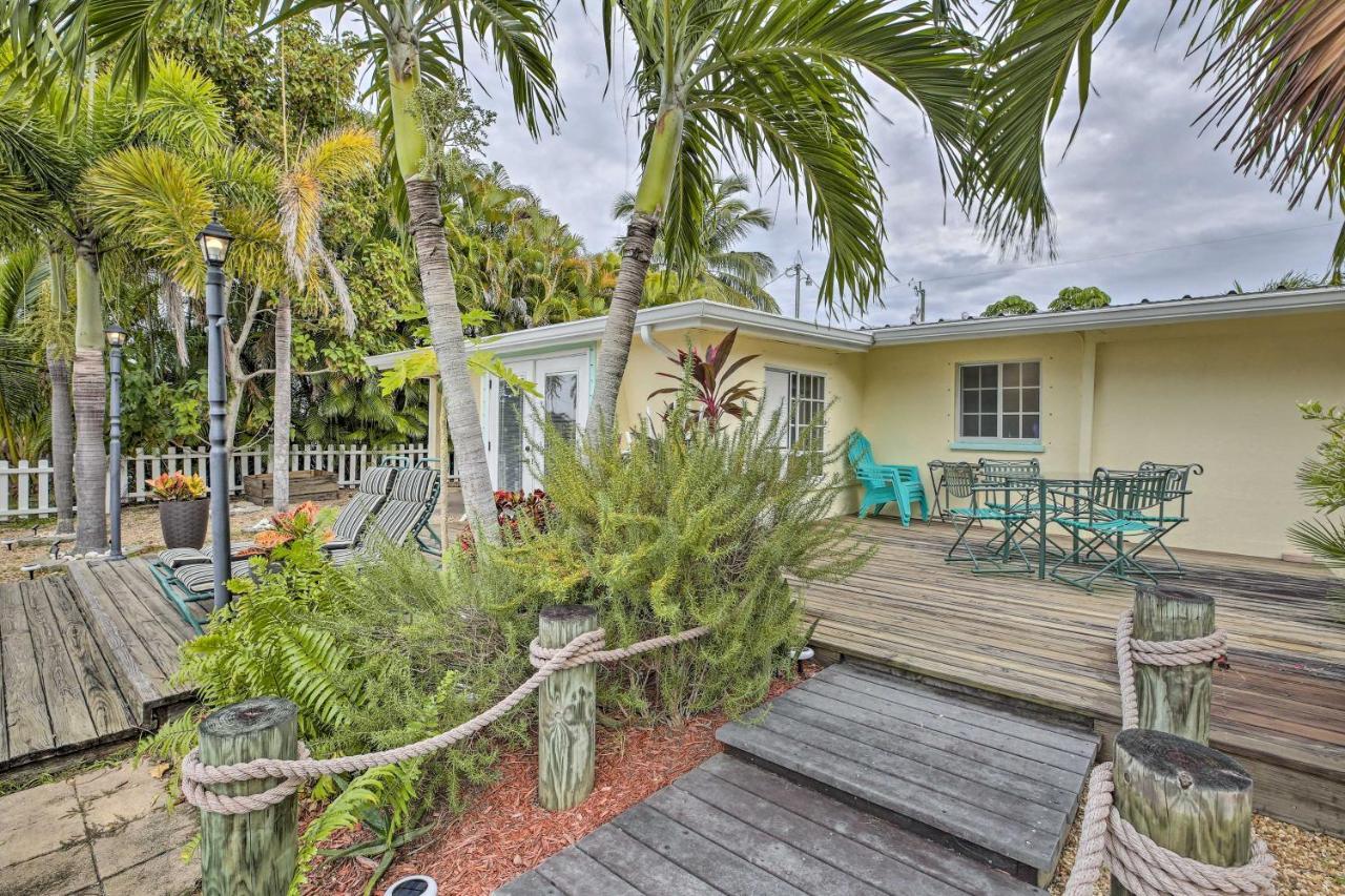 Waterfront Matlacha Home With Covered Boat Slip Exterior photo